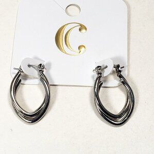 Women's Stylish Polished Silver tone Interlinked Double Hoops Latch Earrings